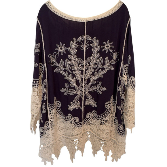Pinky Peasant Top Navy Blue with White Crochet Embroidery Plus Size 22/24 3X - Picture 3 of 10